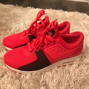Brand New Nike Air Max Zero